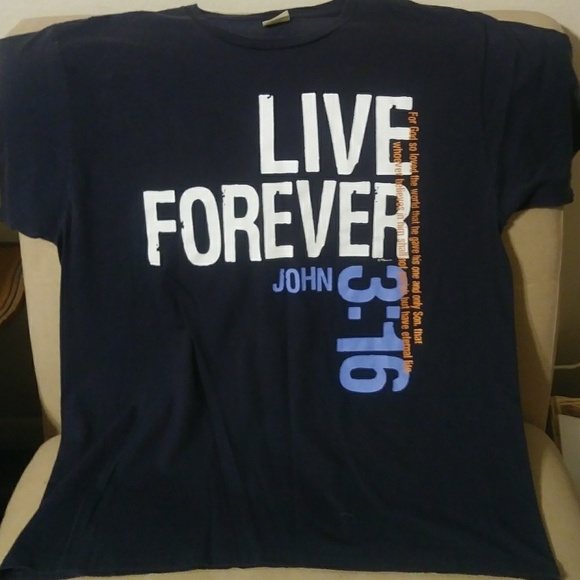 2 XL Christian t-shirts - Picture 1 of 2